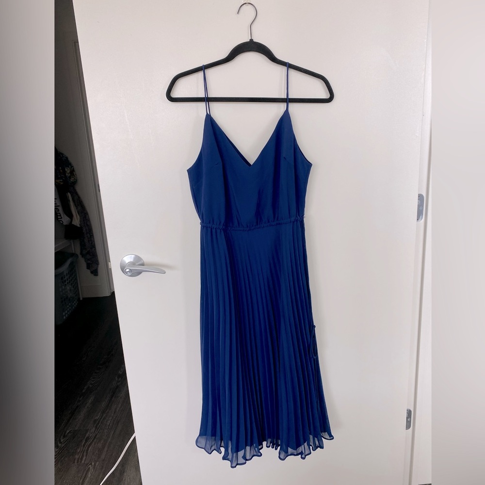asos mid-length royal blue dress. Size 6. Never worn.